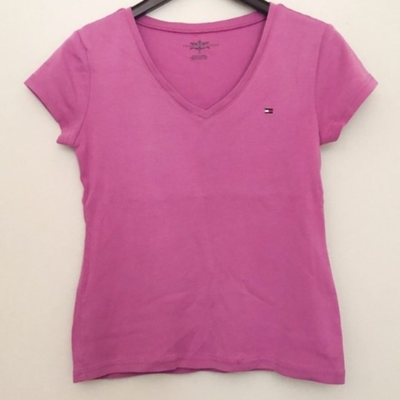 Tommy Hilfiger Fuchsia Cotton V-Neck Logo Tee - Picture 1 of 3